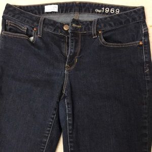GAP jeans! Ankle cut